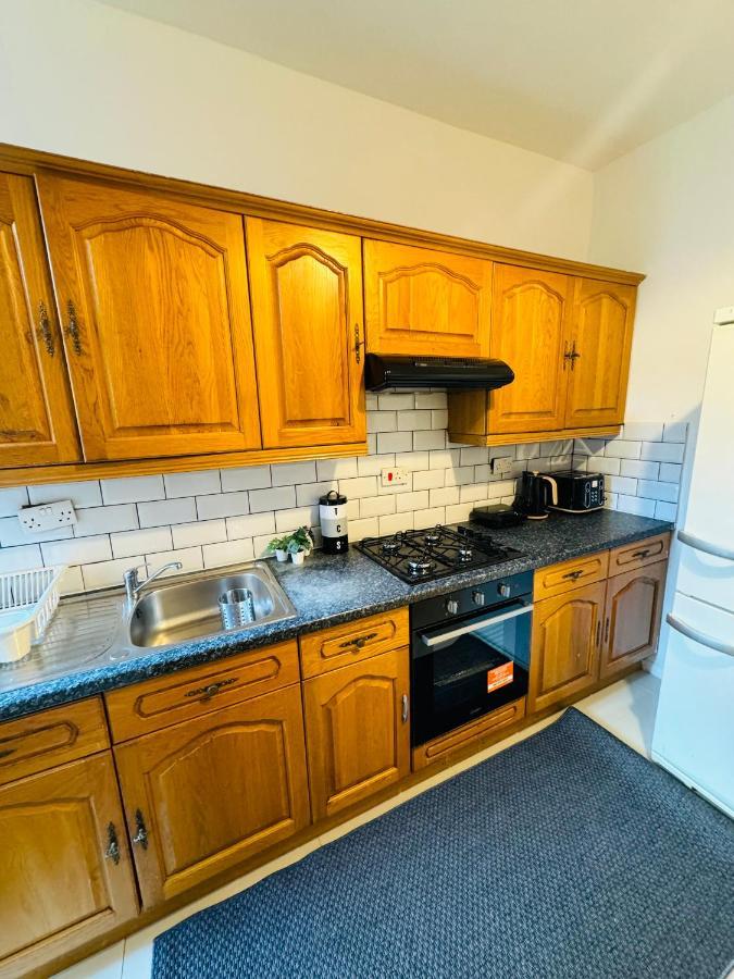 2 Bedrooms House Near Central London Exterior foto